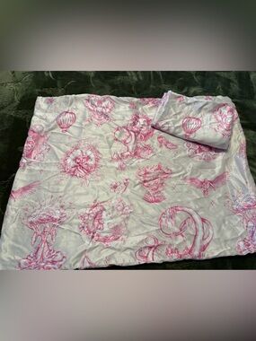 Blissy wicked pink silk pillowcases